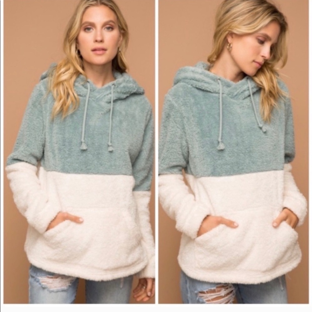 Hoodie mint and ivory